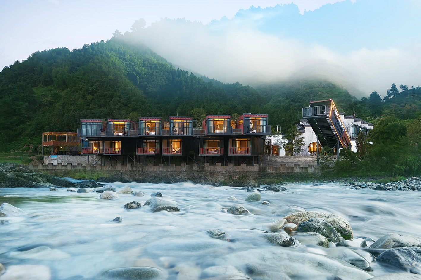 黄山魔宿厢居集装箱野奢民宿含双早