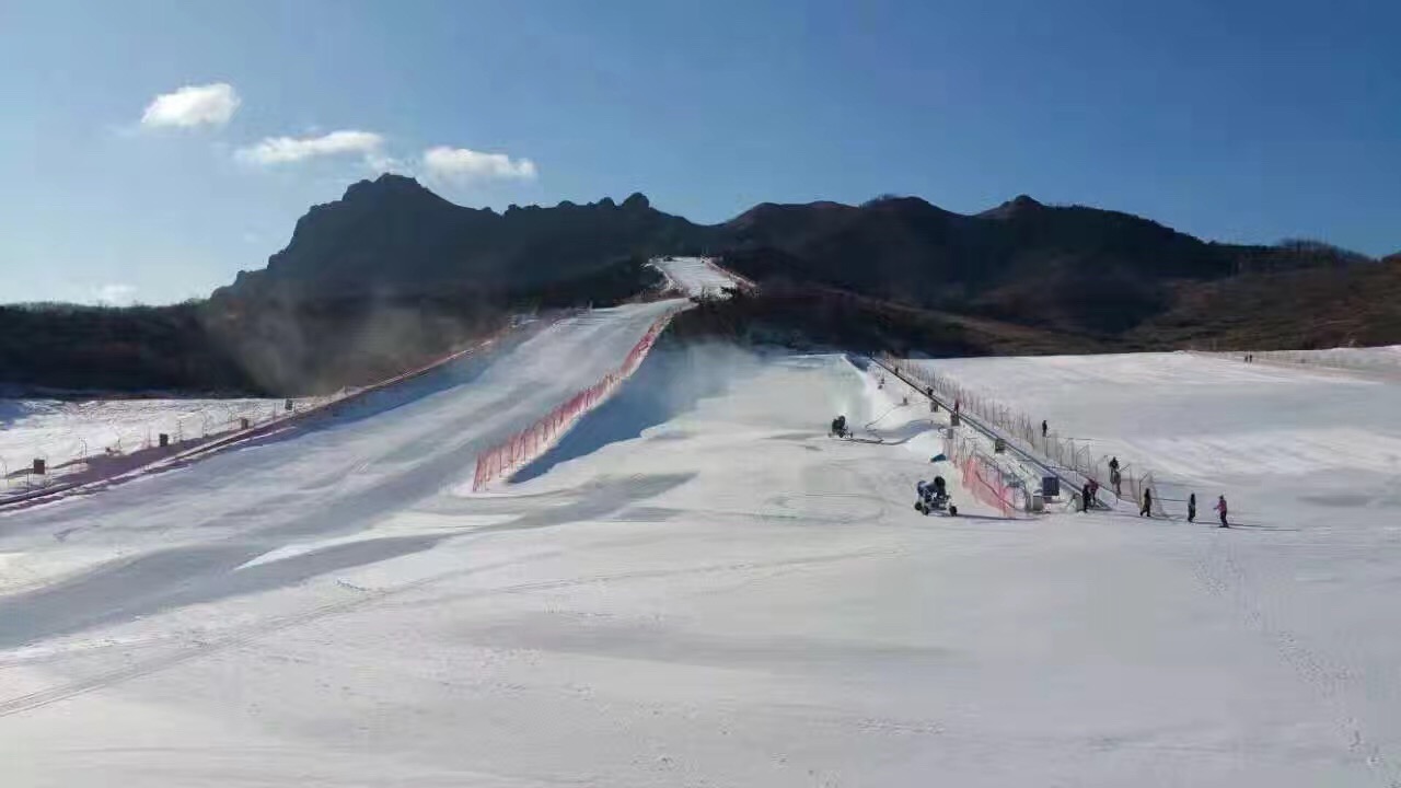 海阳林山滑雪场