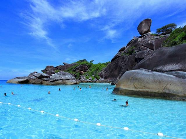 昆明直飞普吉岛6天5晚跟团游深海森林沙滩日落斯米兰群岛快艇深海森林