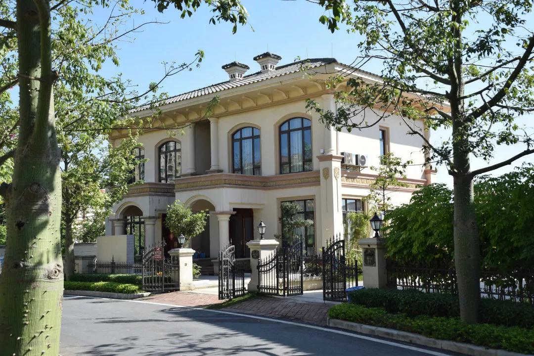 恩平恒大星泉湾4房5床别墅汗蒸房ktv烧烤炉红酒鸡蛋番薯