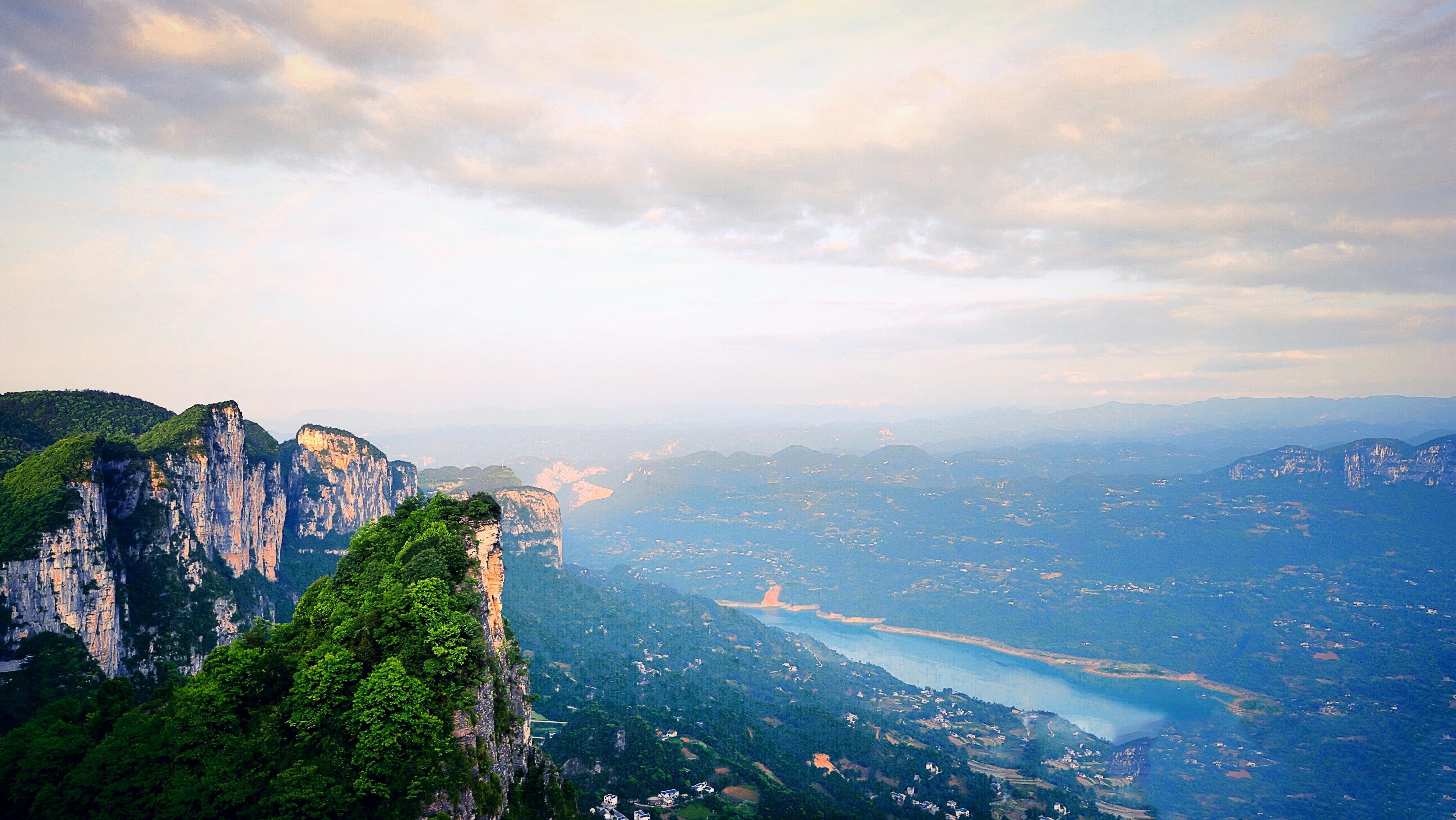 恩施之巅黄鹤峰林门票