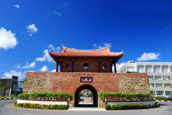 厦门出发台湾高雄台北基隆8天7晚跟团游(一次玩遍台湾厦门知名景点