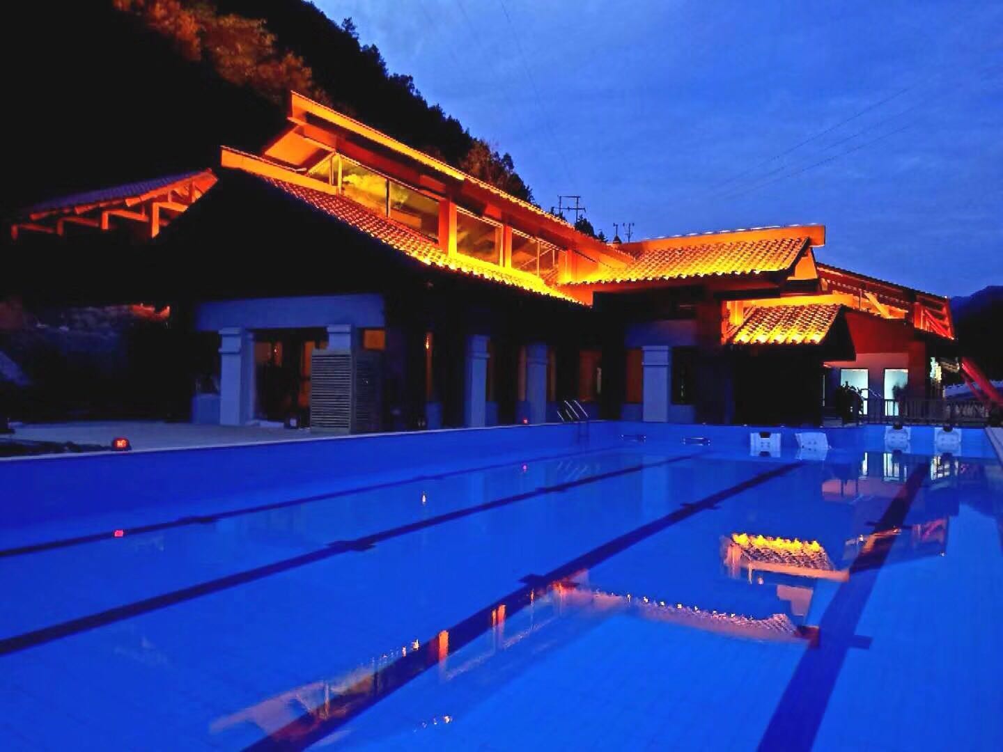 汤河裸浴温泉度假区