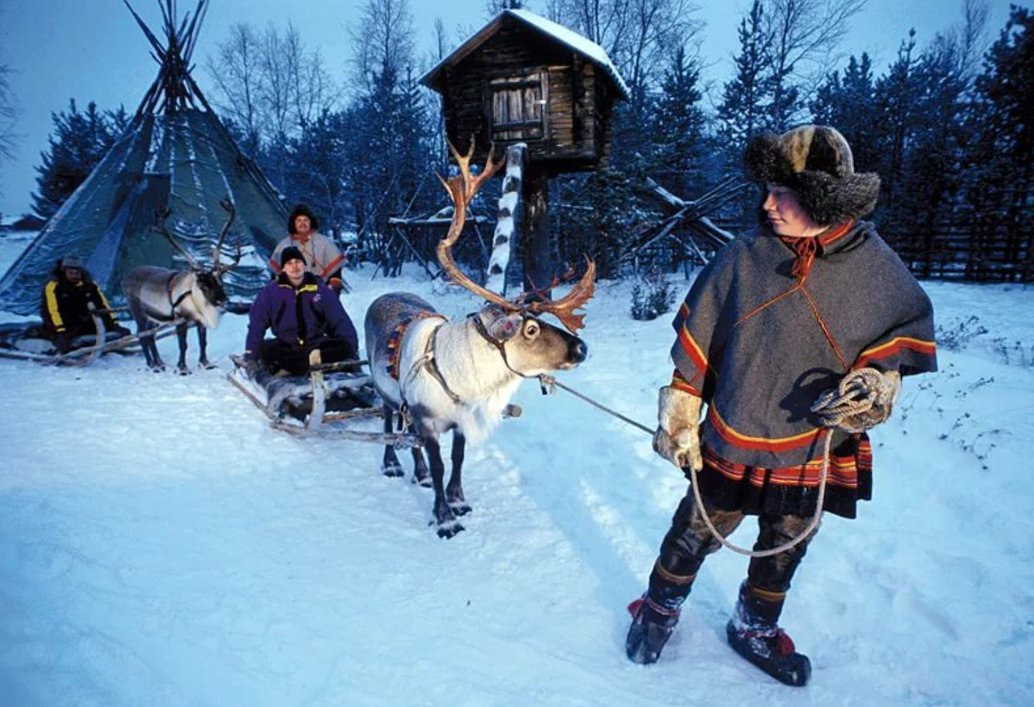 俄罗斯摩尔曼斯克 萨米村一日游 (验萨米人的雪地生活 麋鹿乐园 驯鹿