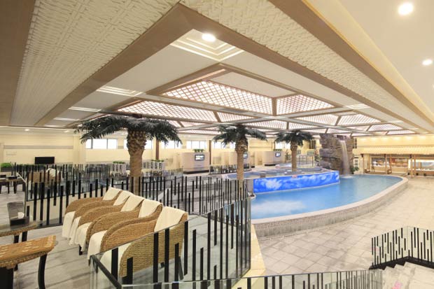 采自地下3300米的天然淡温泉水00:00～23:45开放;开放时间:尚隐温泉