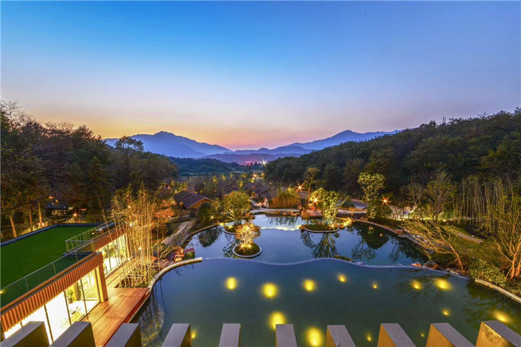 宣城泾县桃花潭畔诗画山水酒店套餐住宿1晚自助早餐桃花潭畔森林温泉