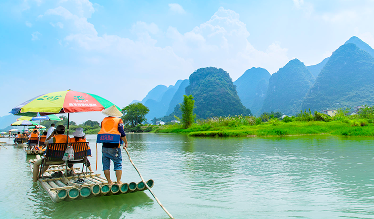 遇龙河竹筏金龙桥-旧县漂流票 含阳朔接送车 (出行方便 单人可拼筏)