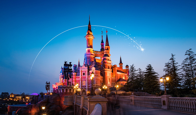 disneyland·上海迪士尼乐园是中国内地首座迪士尼主题乐园,欢迎来到
