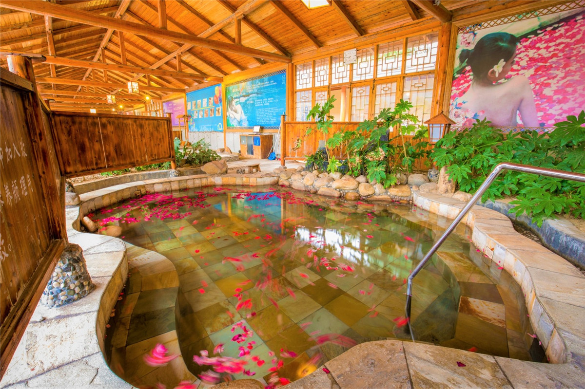 马鞍山和县香泉温泉度假村温泉门票多票种选择