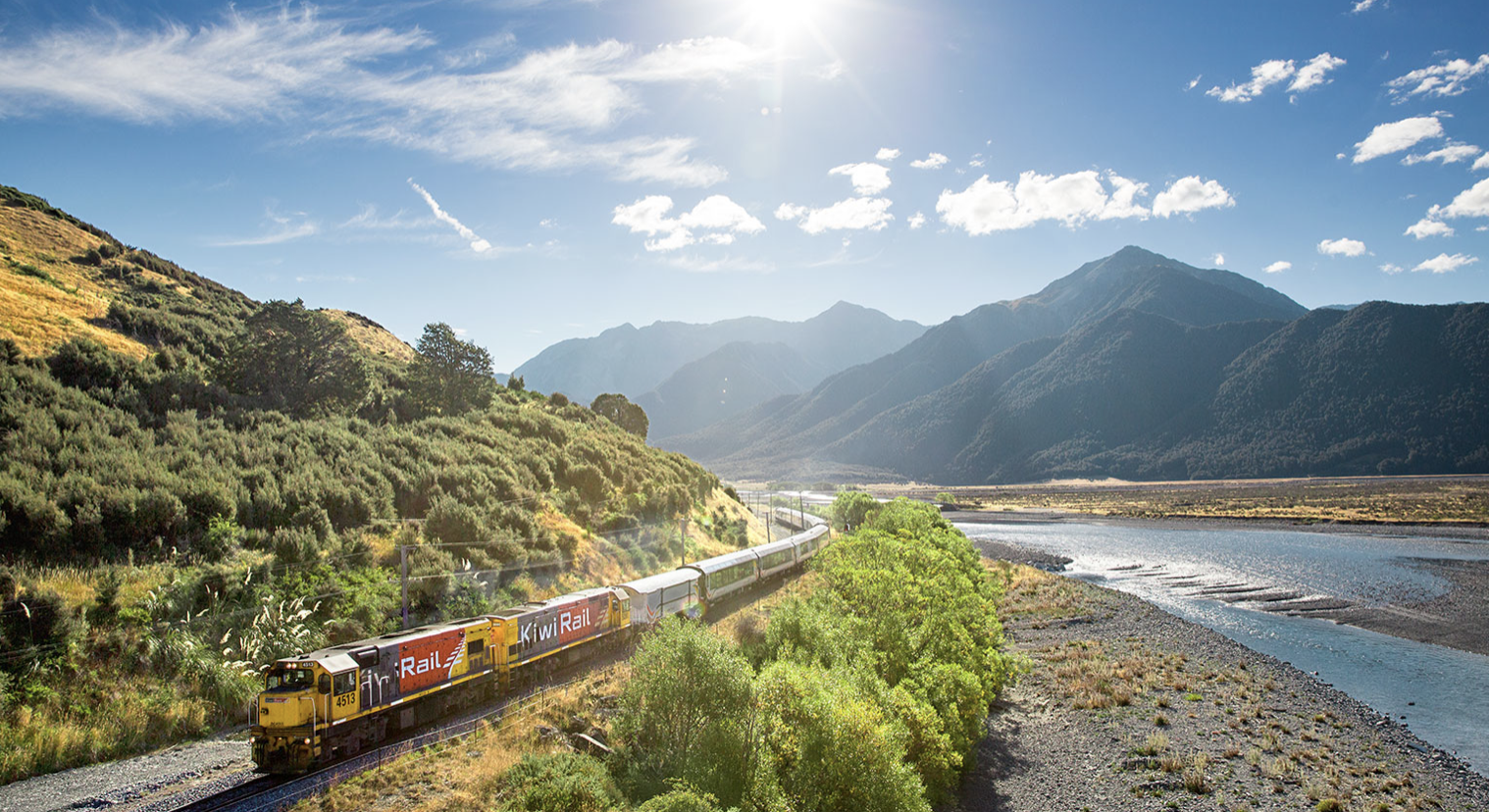 新西兰南岛tranzalpine基督城往返格雷茅斯高山观景火车中文讲解耳机