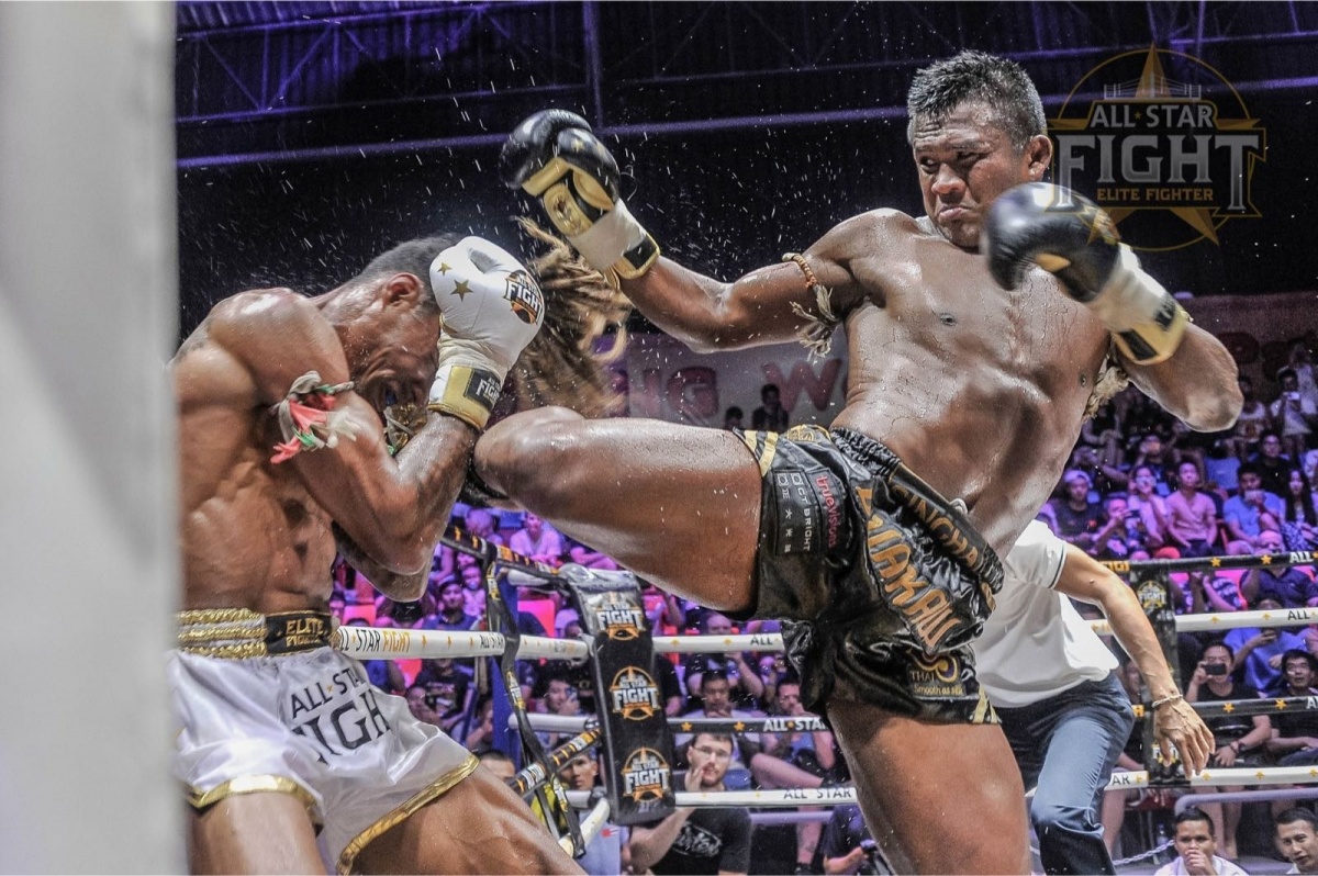 泰国芭堤雅中泰国际jfboxing泰拳比赛馆真打比赛
