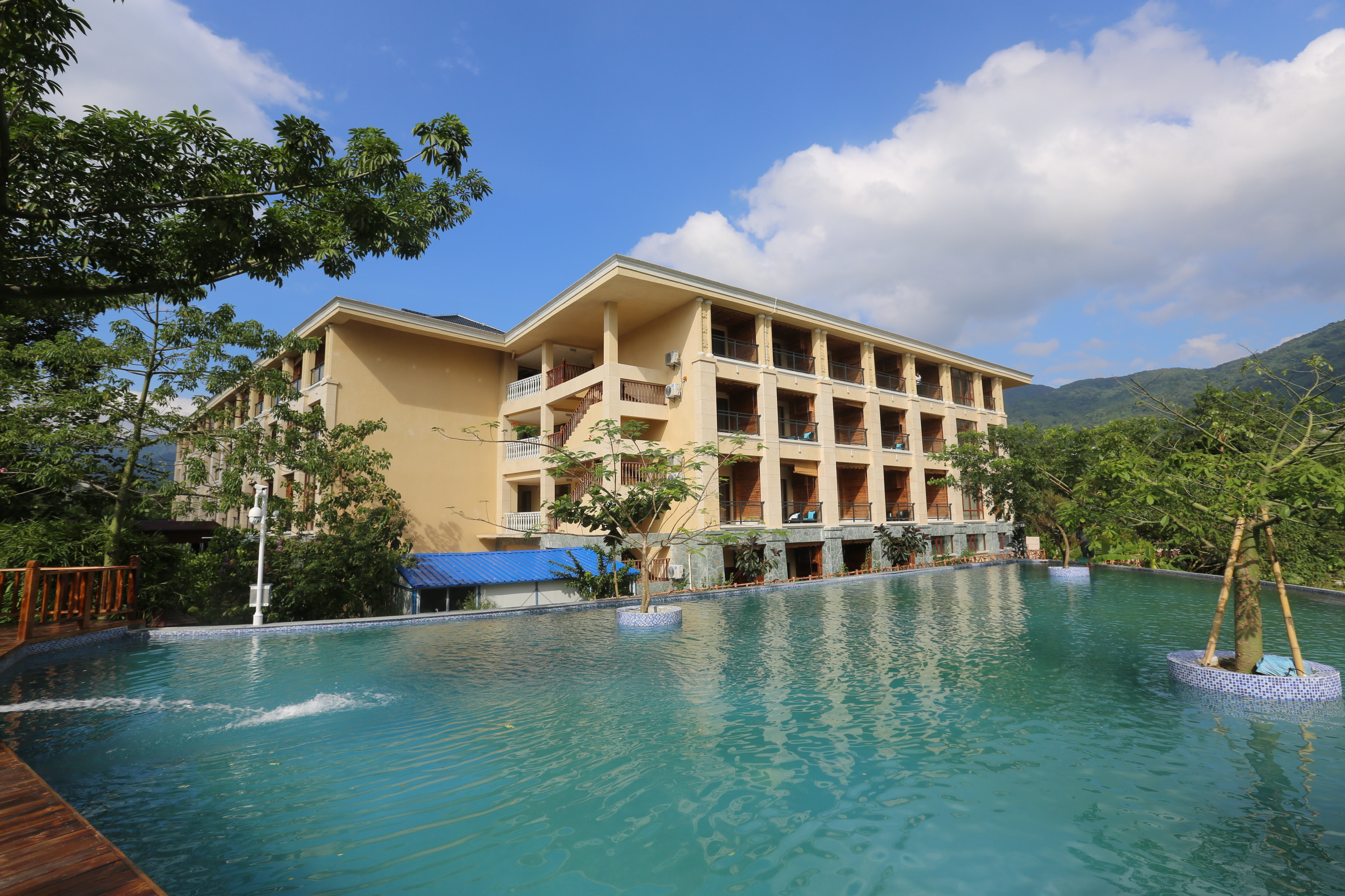 保亭七仙岭玛莱温泉度假酒店1晚住宿豪华温泉房酒店温泉可选七仙岭