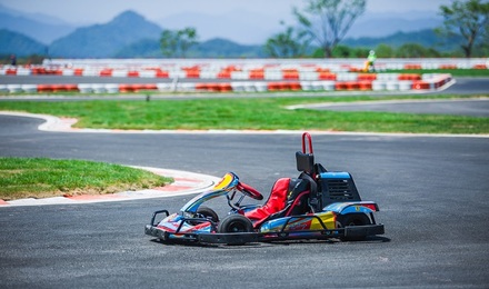 杭州千岛湖燃擎赛车主题乐园卡丁车俱乐部单双人赛车