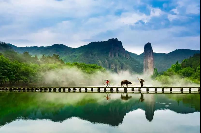 这就是浙江省丽水市缙云仙都景区.