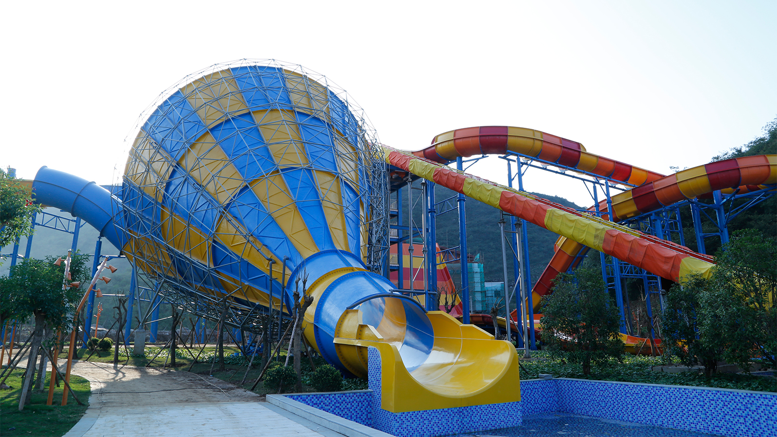 清凉一夏贵州六盘水落别龙井生态温泉水上乐园门票即时出票随买随用