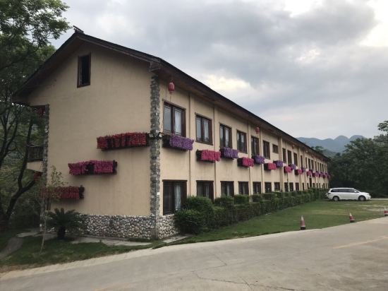 连州龙潭客栈2天1晚连州客栈住宿一晚双人连州地下河双人湟川三峡千年