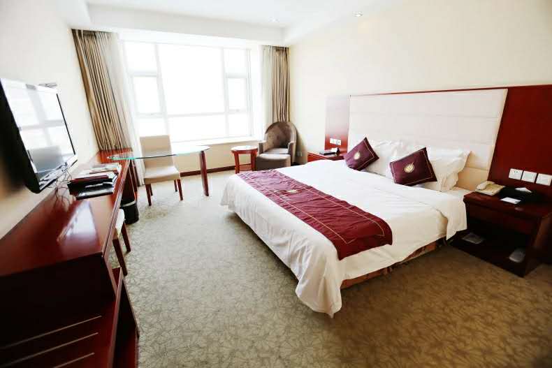 河北保定大午温泉酒店1晚含早