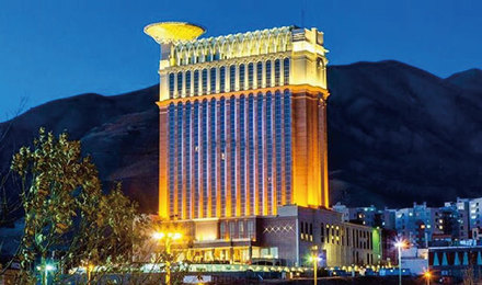 伊朗德黑兰北部地标埃斯皮纳斯宫殿酒店espinaspalacehotel豪华五星