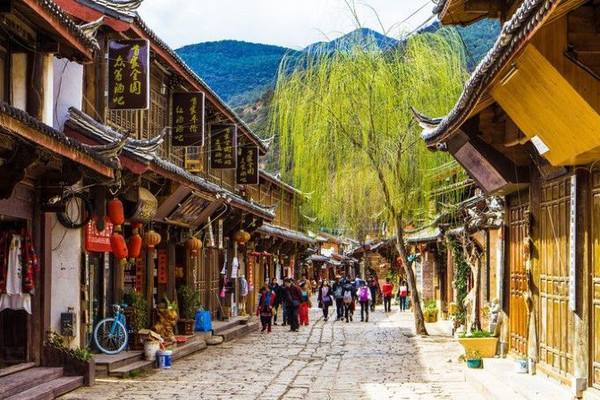 昆明大理丽江香格里拉泸沽湖10天9晚纯玩跟团游三大古城雪山云杉坪