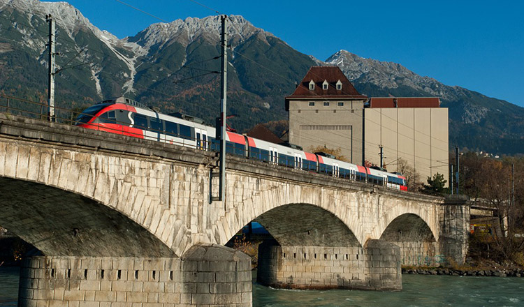奥地利火车票austrianrailpass纸质票自选天数多选择无限次乘搭顺丰