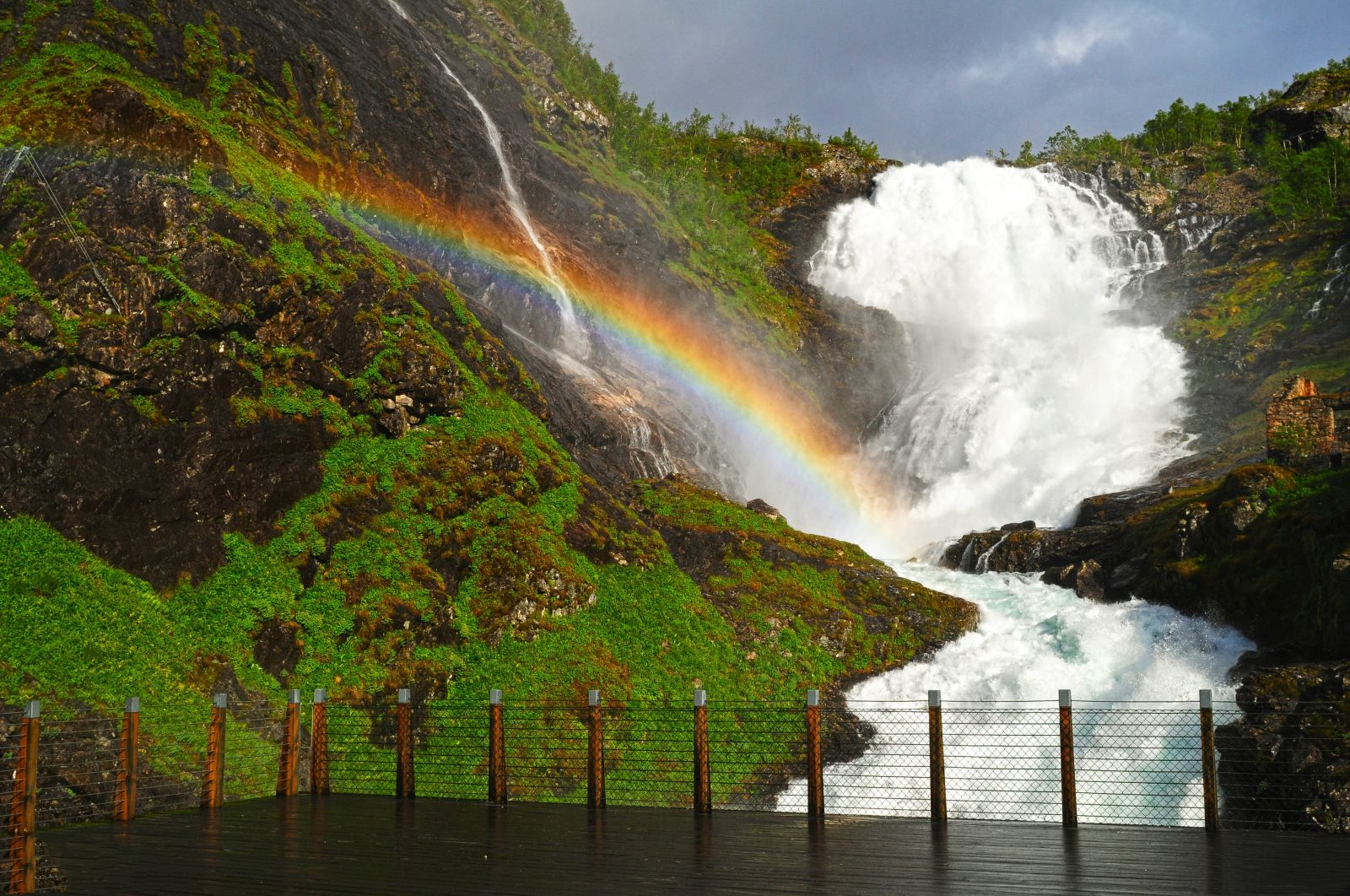 芬兰 双峡湾-松恩/哈当厄尔峡湾 双体验-峡湾小火车游船/邮轮 wifi)