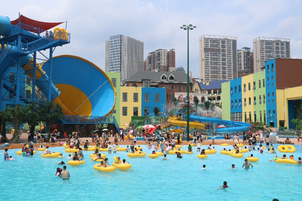 铜仁天悦水上乐园嗨翻一夏