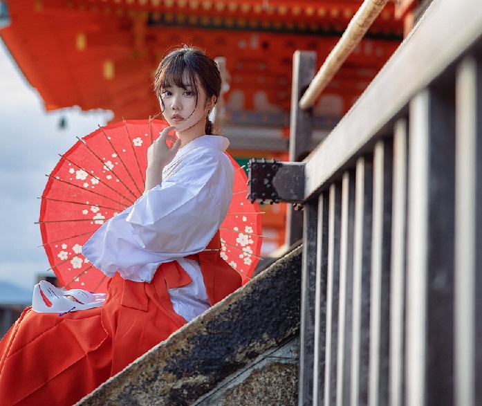 日本京都清水寺和服体验神社犬夜叉桔梗高端典雅火野丽神秘巫女服体验宅男的女神cos动漫人生 马蜂窝自由行 马蜂窝自由行