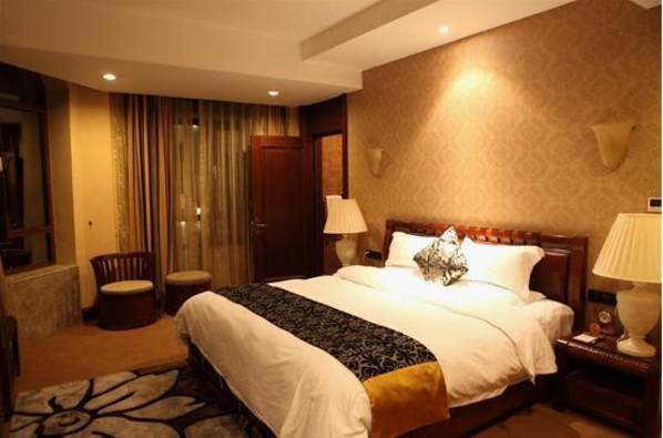 辽阳弓长岭一水云天温泉酒店1晚住宿不含早餐含房间对应人数通票