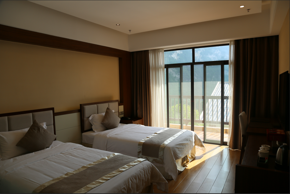 恩施大峡谷峡谷风情酒店2天1晚住宿含双早