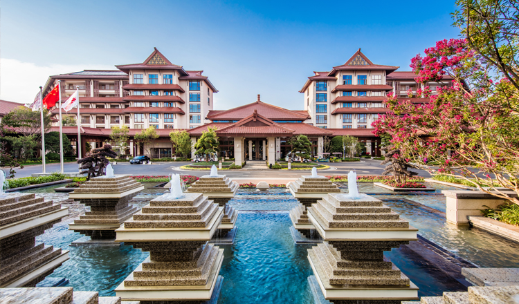 昆明古滇王国养生度假酒店二晚看房游套餐含接送机七彩云南欢乐世界