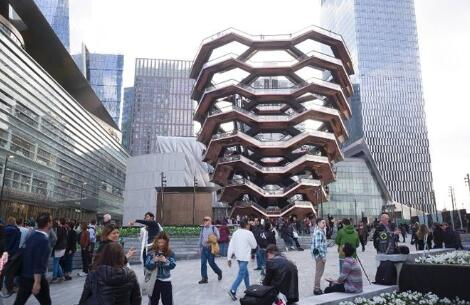 美东2日游 纽约登上世贸大厦 自由女神环岛 费城(华盛顿上车)