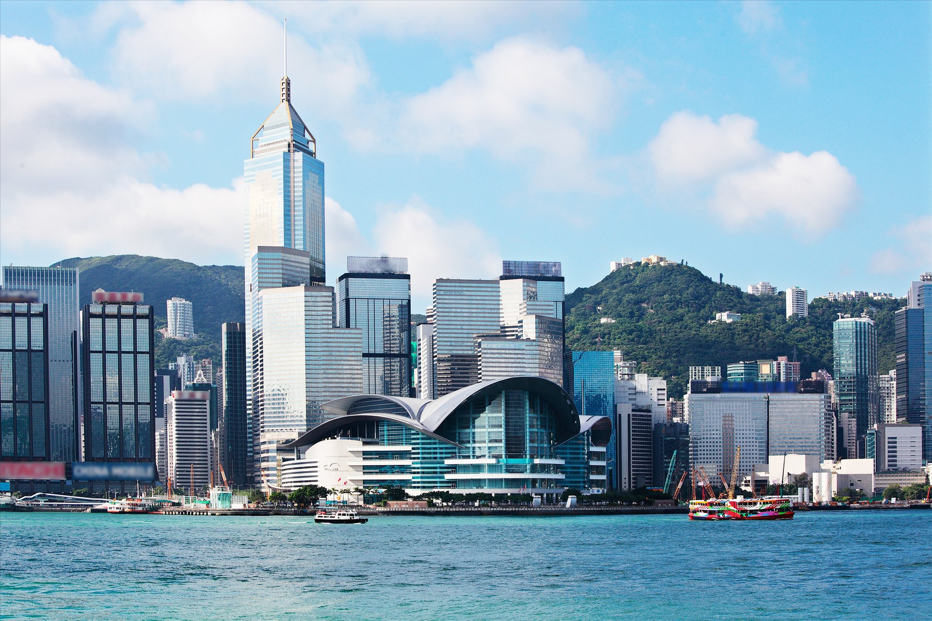 香港洋紫荆维港夜游含中西自助晚餐