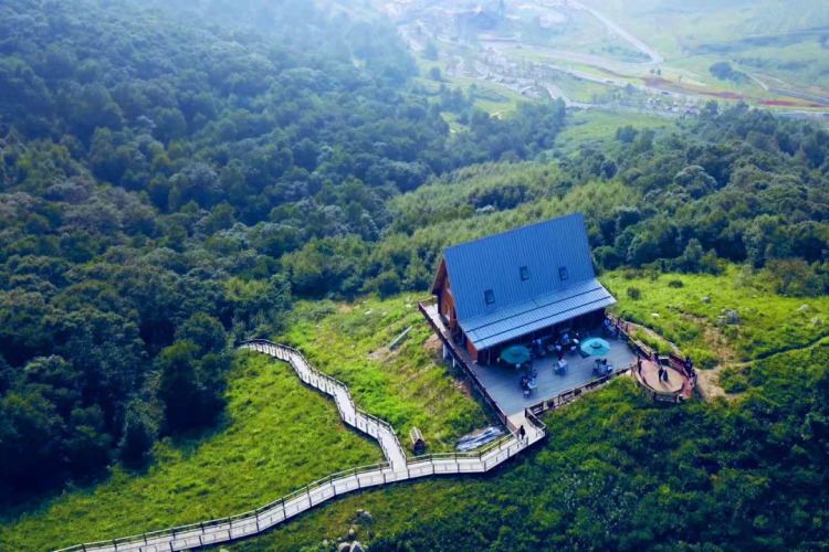 海坨山谷国际度假区瑞岚酒店(天然山谷夏季避暑/森林花海天然氧吧