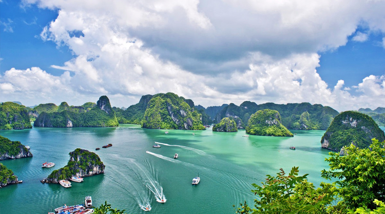 越南旅游河内下龙湾 天堂岛一日游(赠保险 英文导游 酒店接送 皮划艇