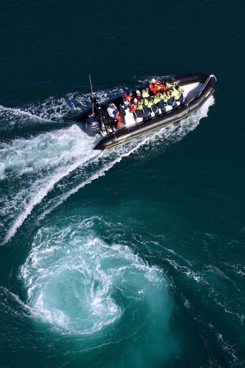 挪威博德世界大漩涡流奇观摄影之旅专业向导可选巴士rib出海近距离