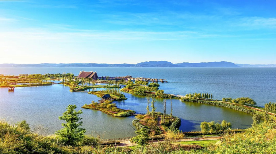 云南抚仙湖西双版纳6天5晚跟团游特色餐食高品酒店花式体验抚仙湖墨江