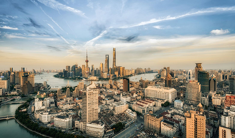 魔都之旅北京直飞上海4天含税往返机票接机服务