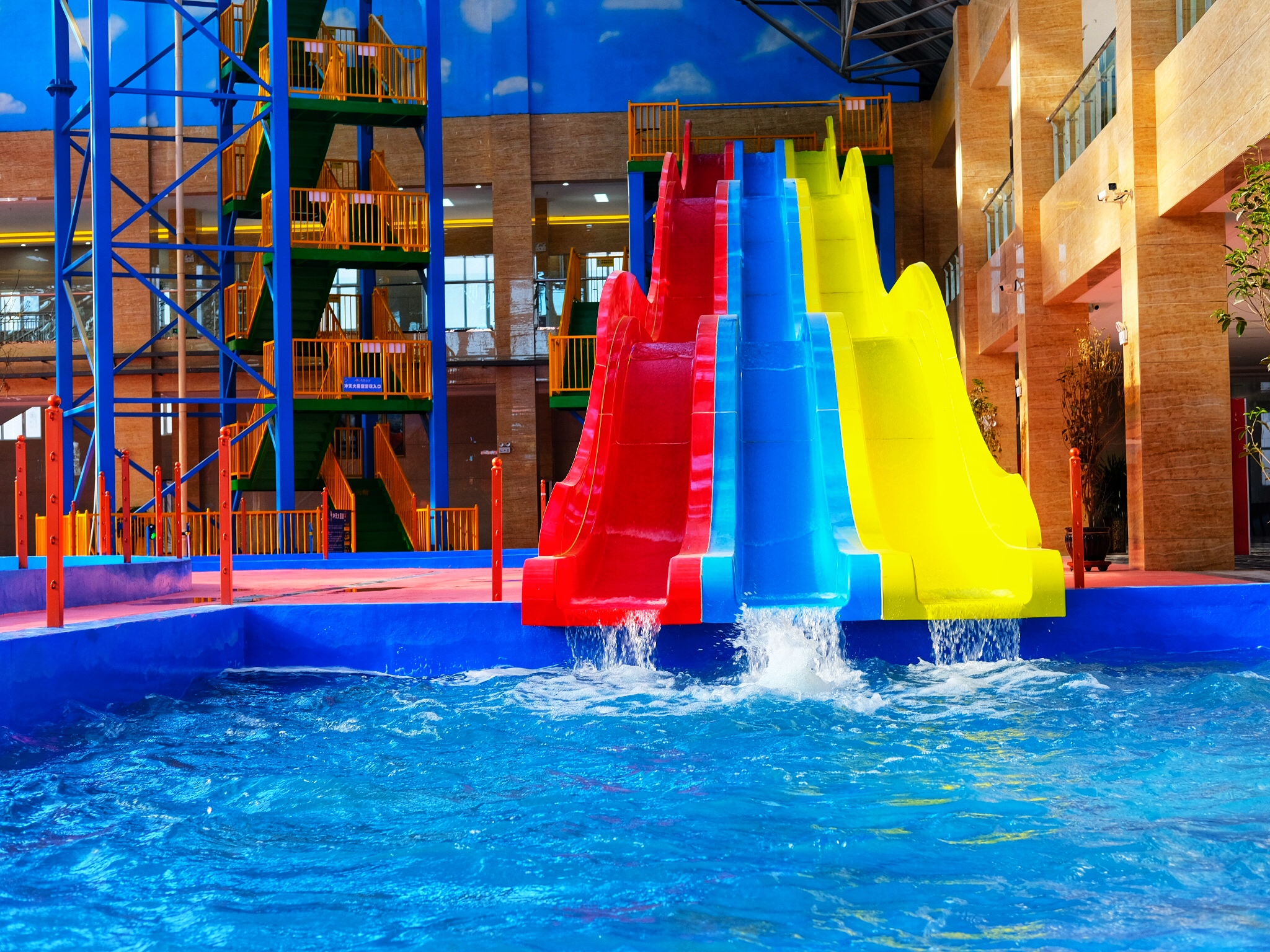 昭君水上乐园电子票昭君水上乐园欢迎您扫码入园无需取票未用可退