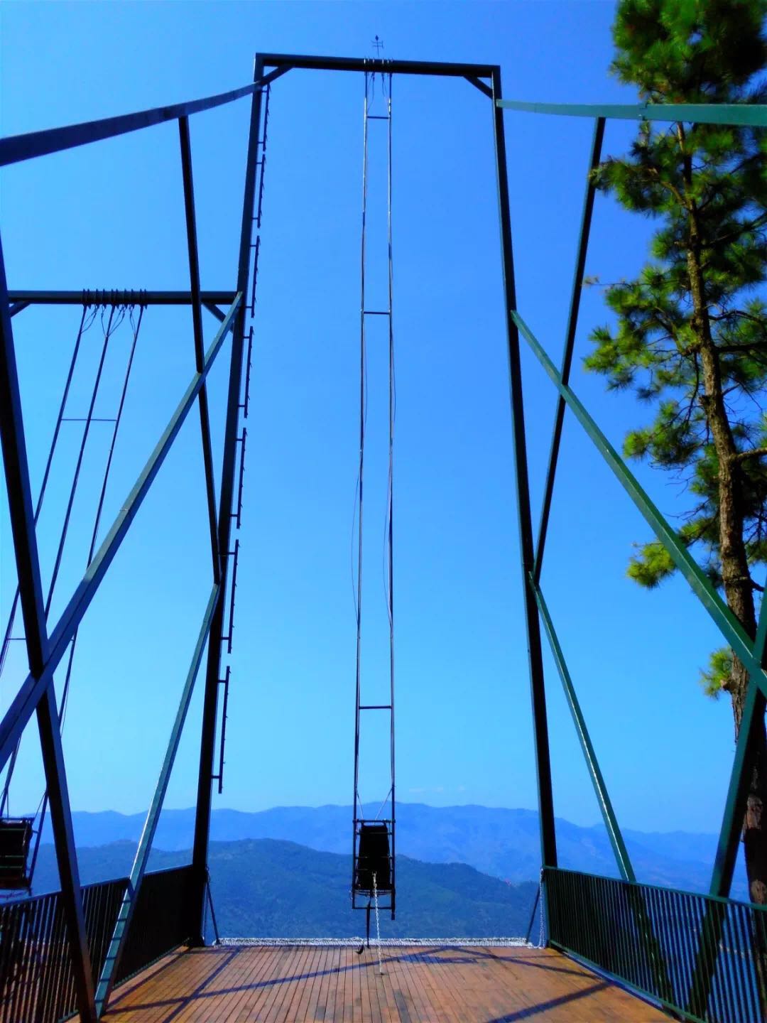 黄石阳新天空之城网红天空之境高空玻璃观景台360度欣赏仙岛湖美景