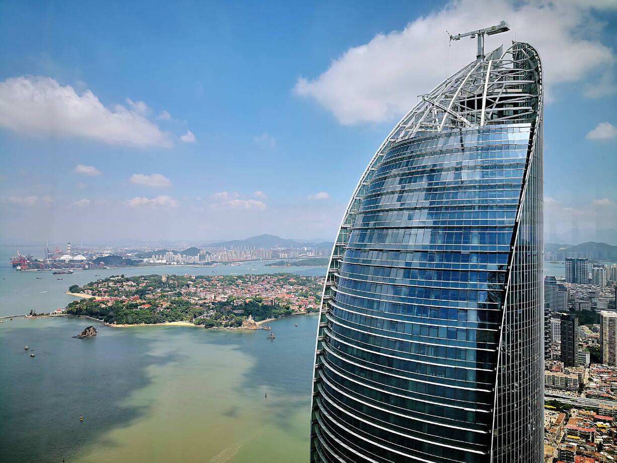 厦门海峡世茂云上厦门双子塔观光厅55f58f门票电子票无敌观海