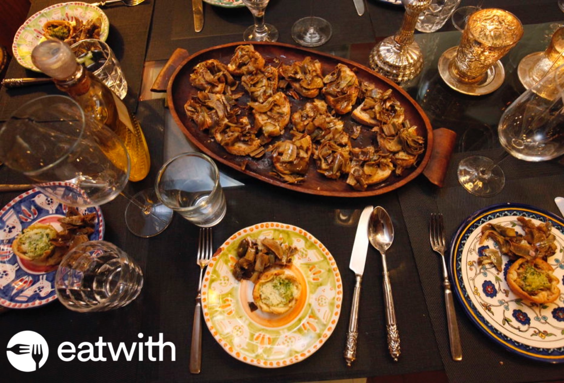 eatwith罗马美食体验-热情罗马家庭的派对狂欢 在罗马市中心古建筑内