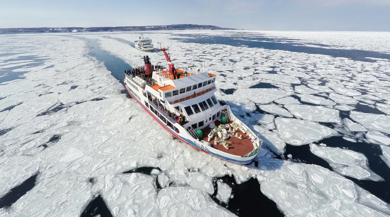 北海道 ~网走之旅~ 极光号破冰船流冰观光(可订次