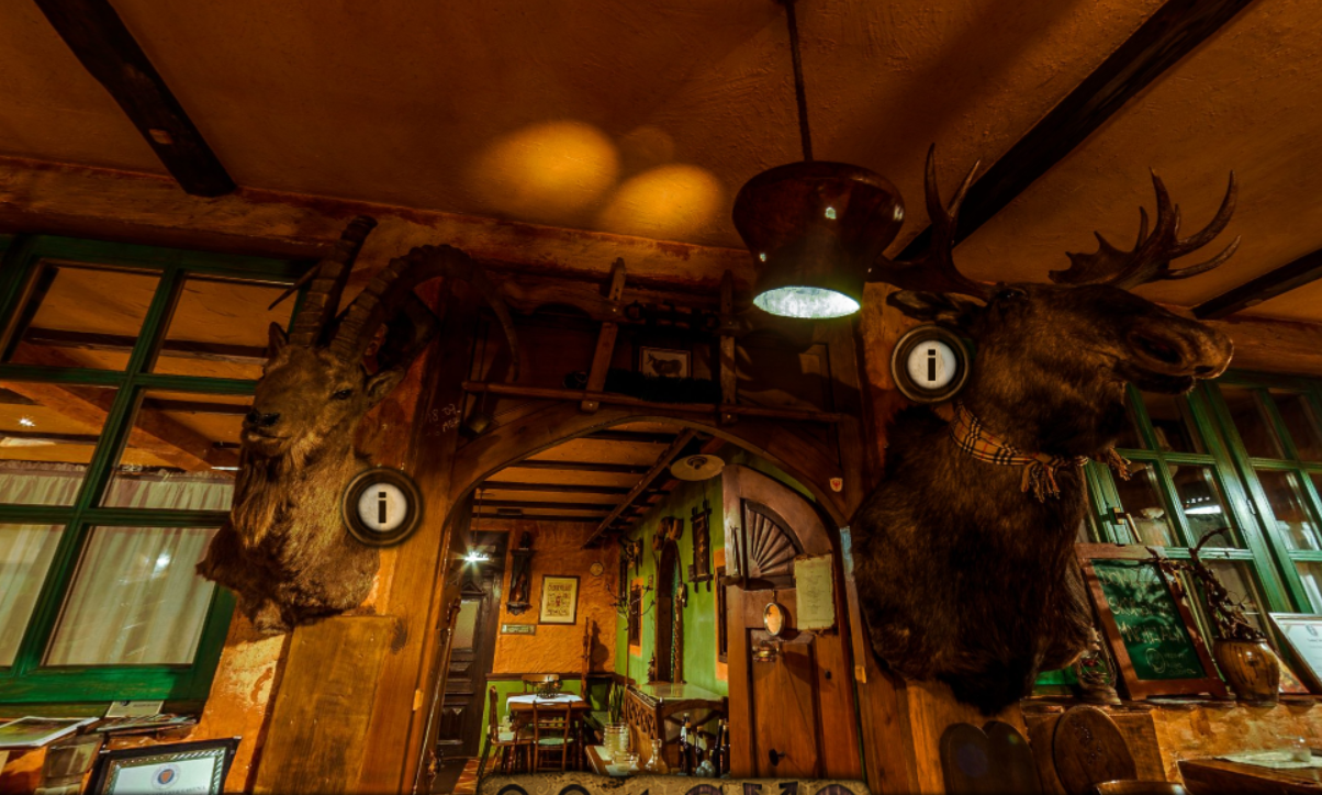 斯洛文尼亚猎人餐厅当地特色野味餐美食预约预订人均320熊肉麋鹿肉