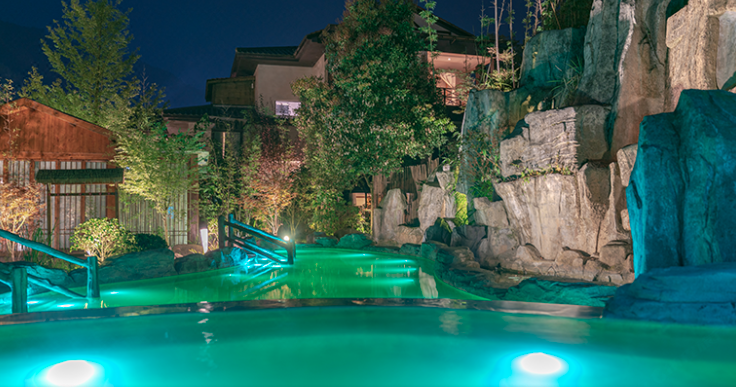 成都大邑花水湾豪生温泉大酒店山居双床房木屋客房1间1晚2大2小自助