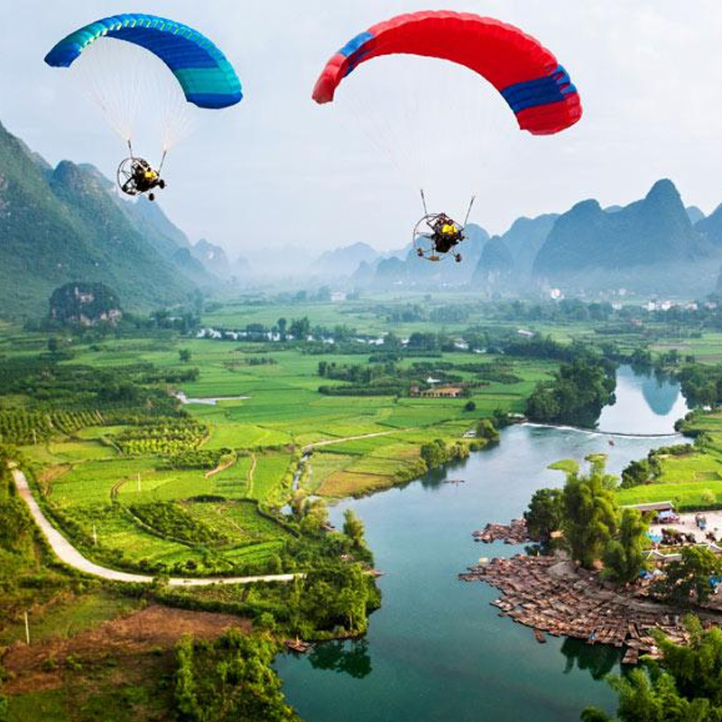 桂林阳朔燕莎航空飞行营地滑翔伞热气球体验票空中视角俯瞰桂林山水