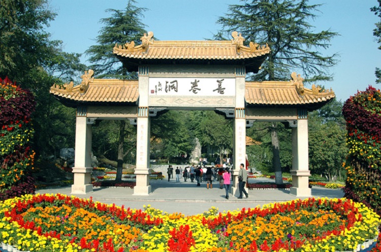 江苏无锡善卷洞门票山清水秀风光旖旎洞景巧夺天工