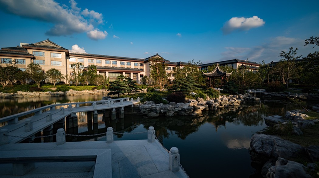 扬州虹桥坊温泉酒店1晚住宿套餐含双人瘦西湖门票双人瘦西湖温泉可选