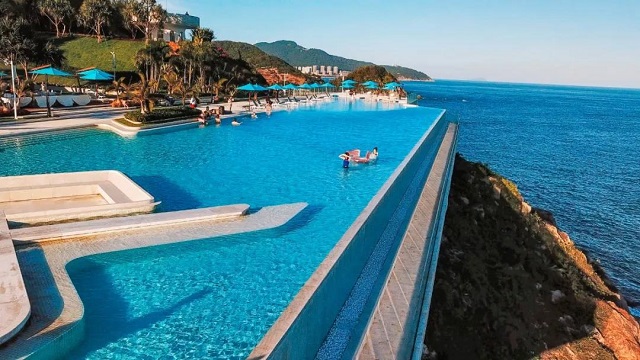 阳江海陵岛北洛秘境洛悦酒店1间1晚(双人早餐 悬崖泳池畅游单次门票