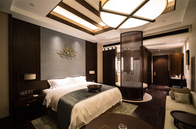 扬州虹桥坊温泉酒店1晚住宿套餐含双人瘦西湖门票双人瘦西湖温泉可选