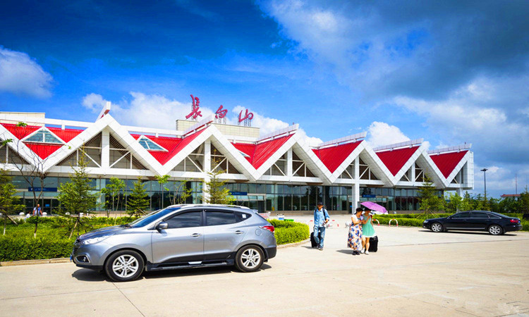 专车接送服务 (长白山万达/鲁能度假区/松江河镇/二道白河镇/长白山